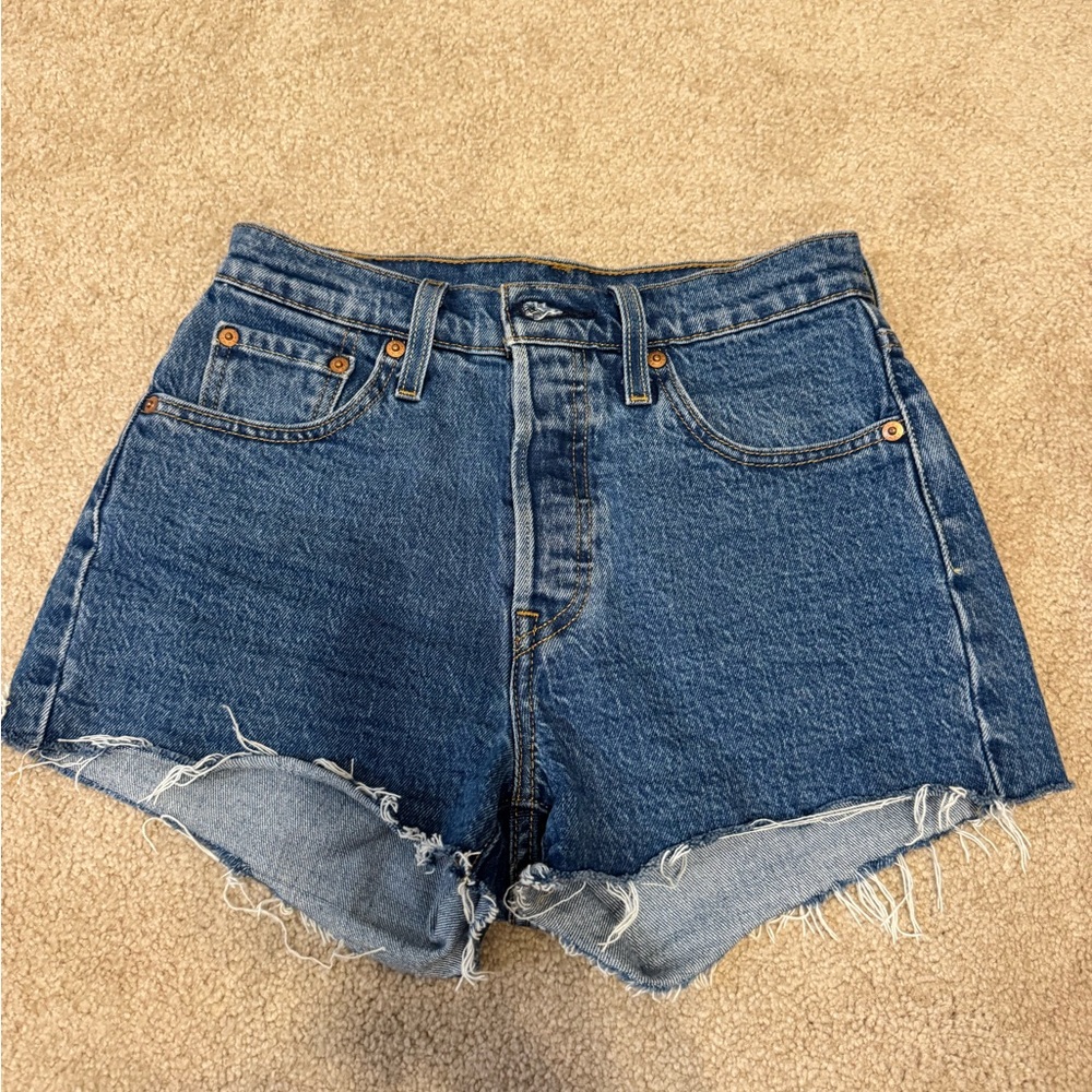 Levi’s 501 denim shorts, size 25.